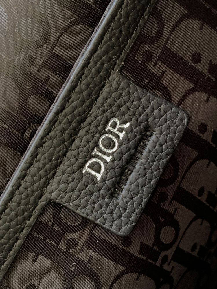 Dior manbag