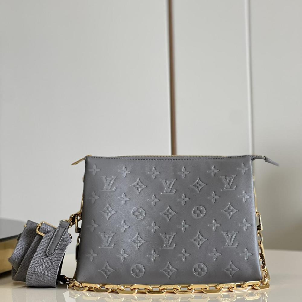 LV  Coussin M57791