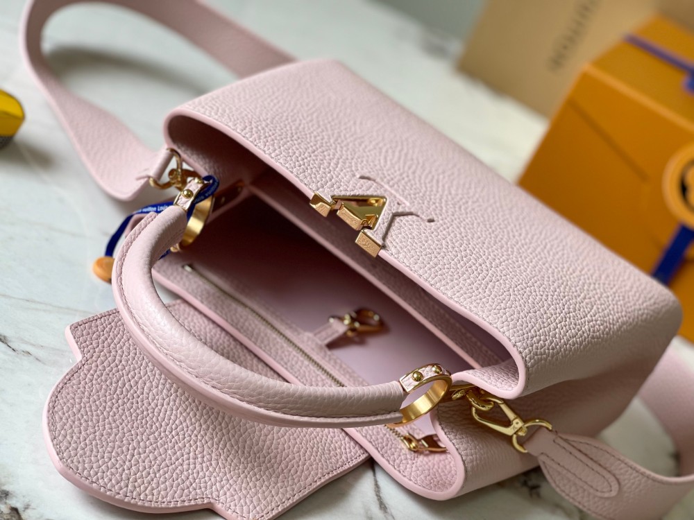 LV Capucines