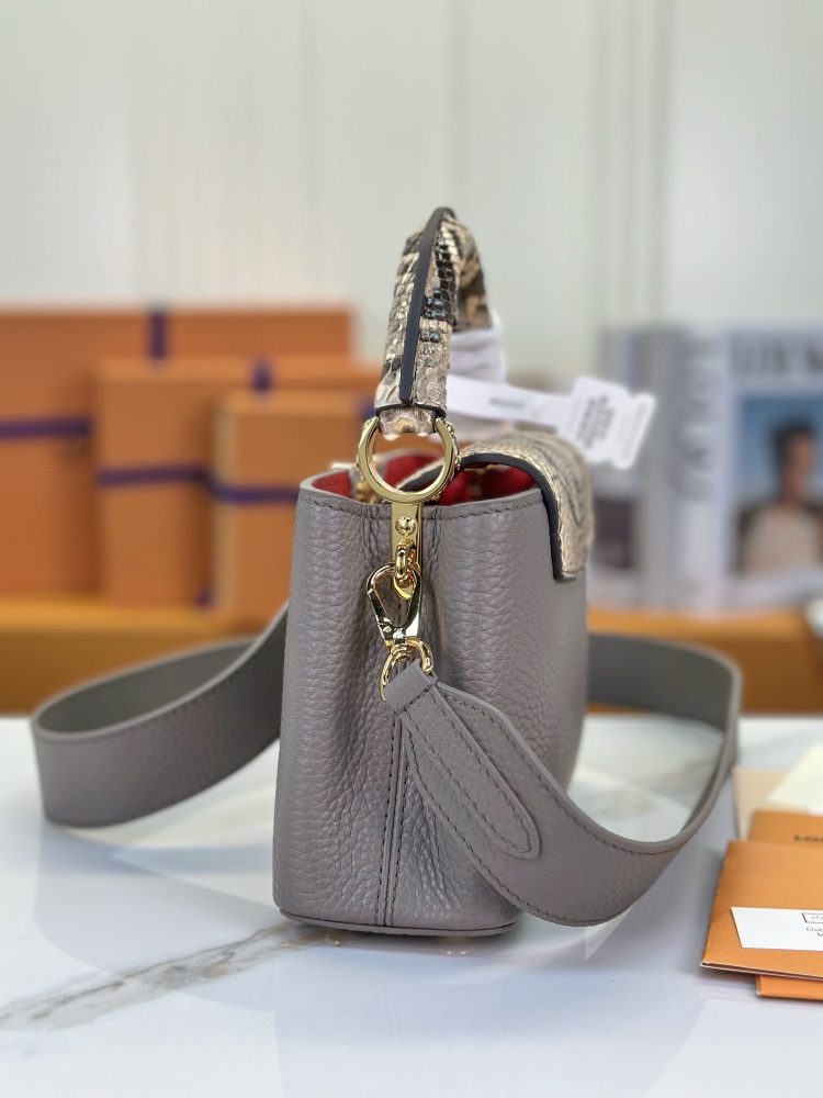 LV Capucines