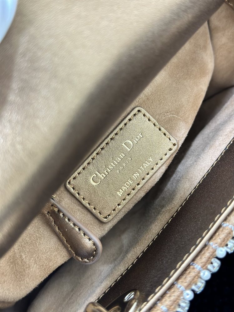 Dior Handmade bag Lady Dior  size 17 x 15 x 7