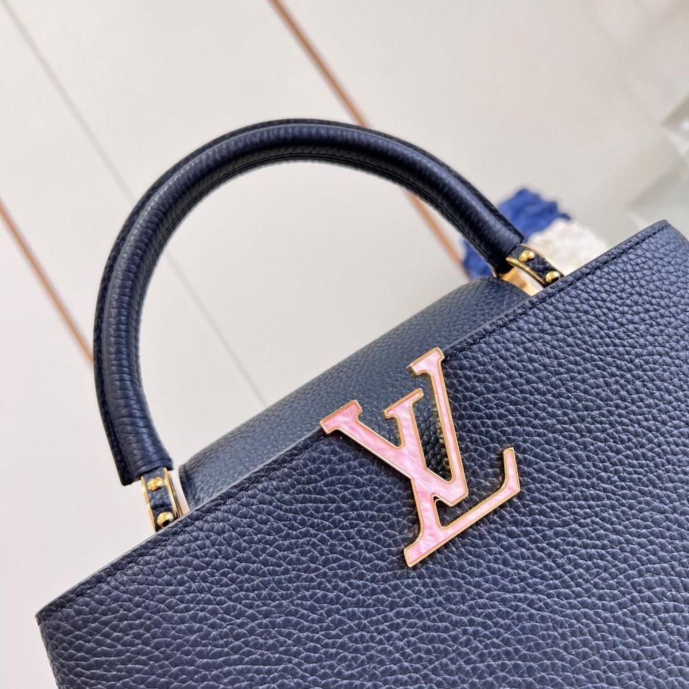 LV  CAPUCINES MM M21150 black