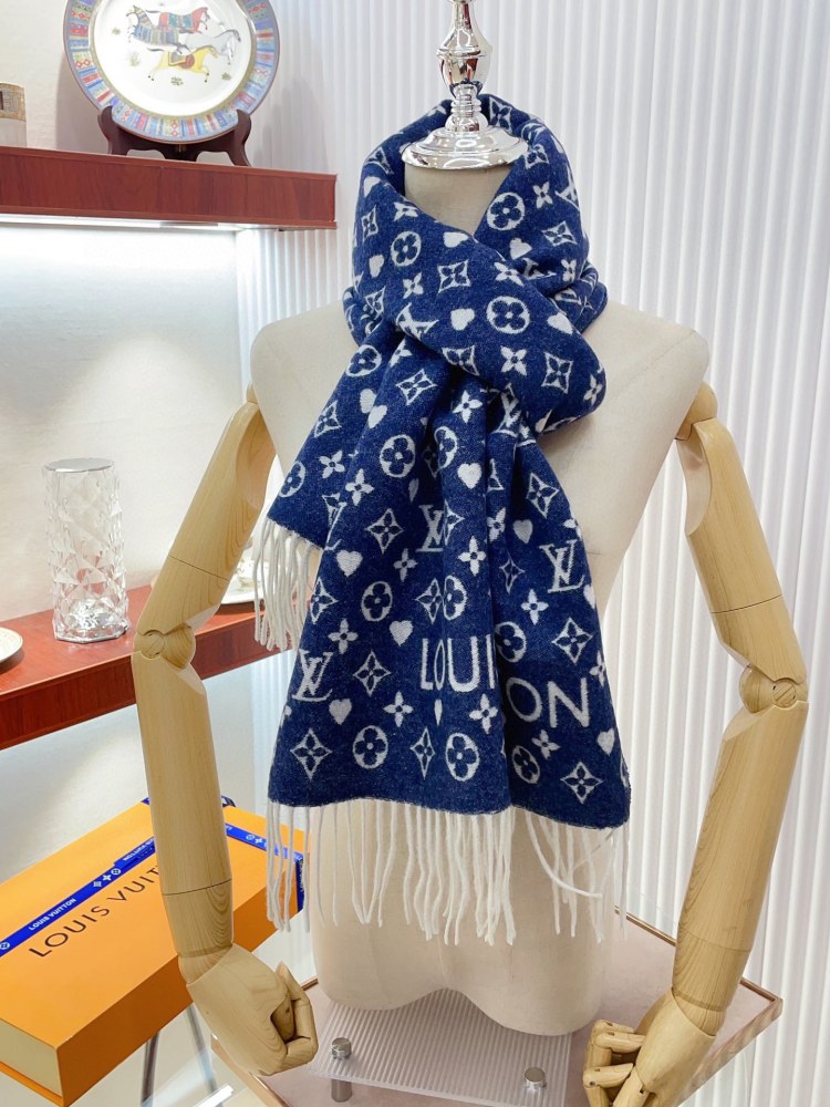 LV Scarf