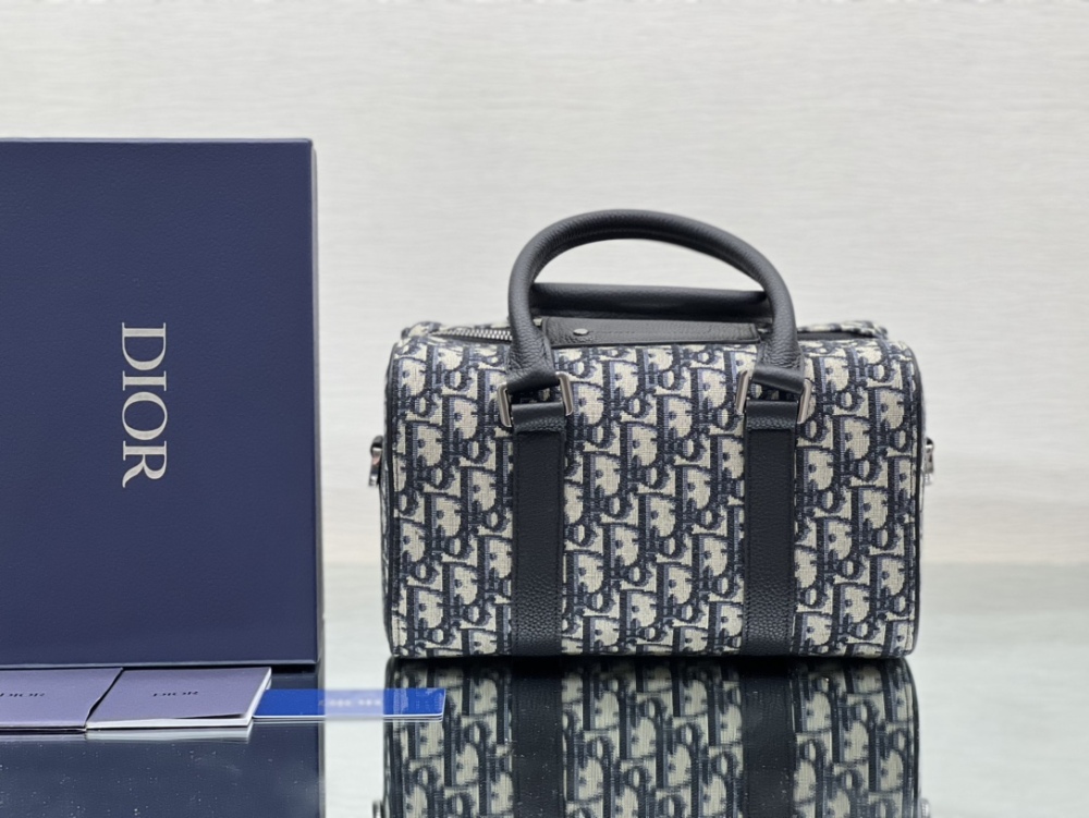 Dior manbag