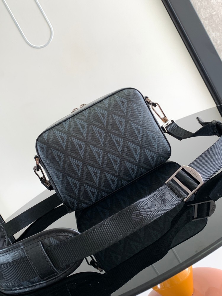 Dior man's CD Dimond Messenger Bags