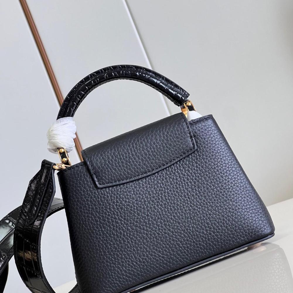 Capucines size 27x18x9