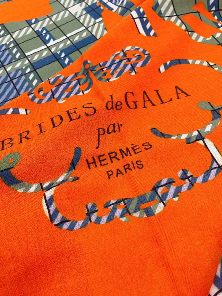 HERMES Scarf