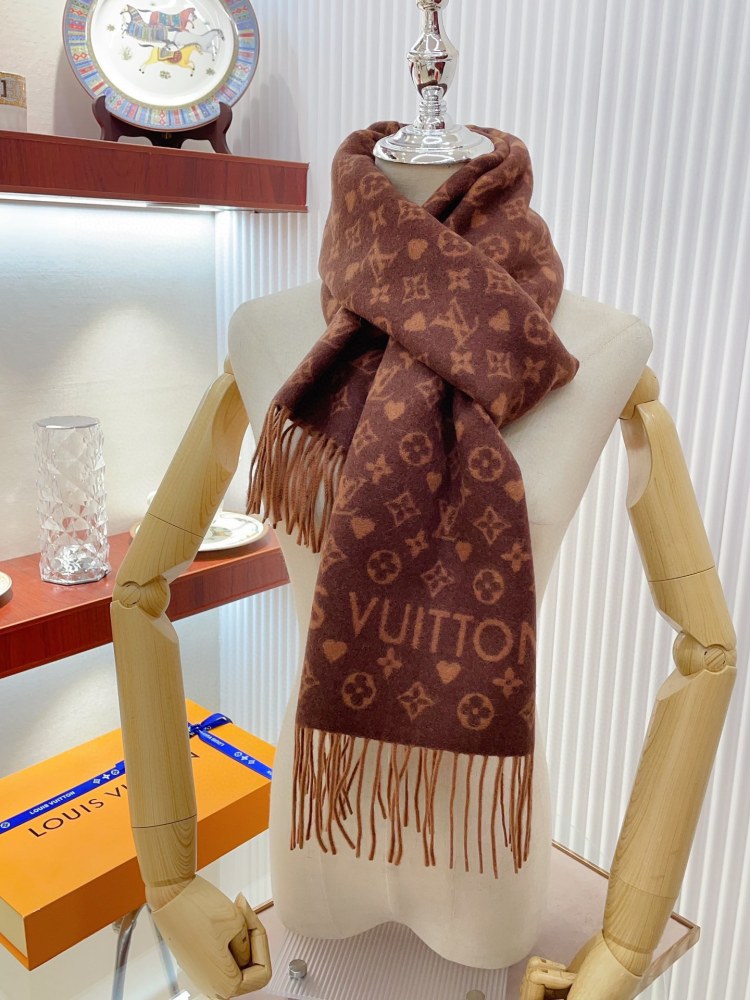 LV Scarf