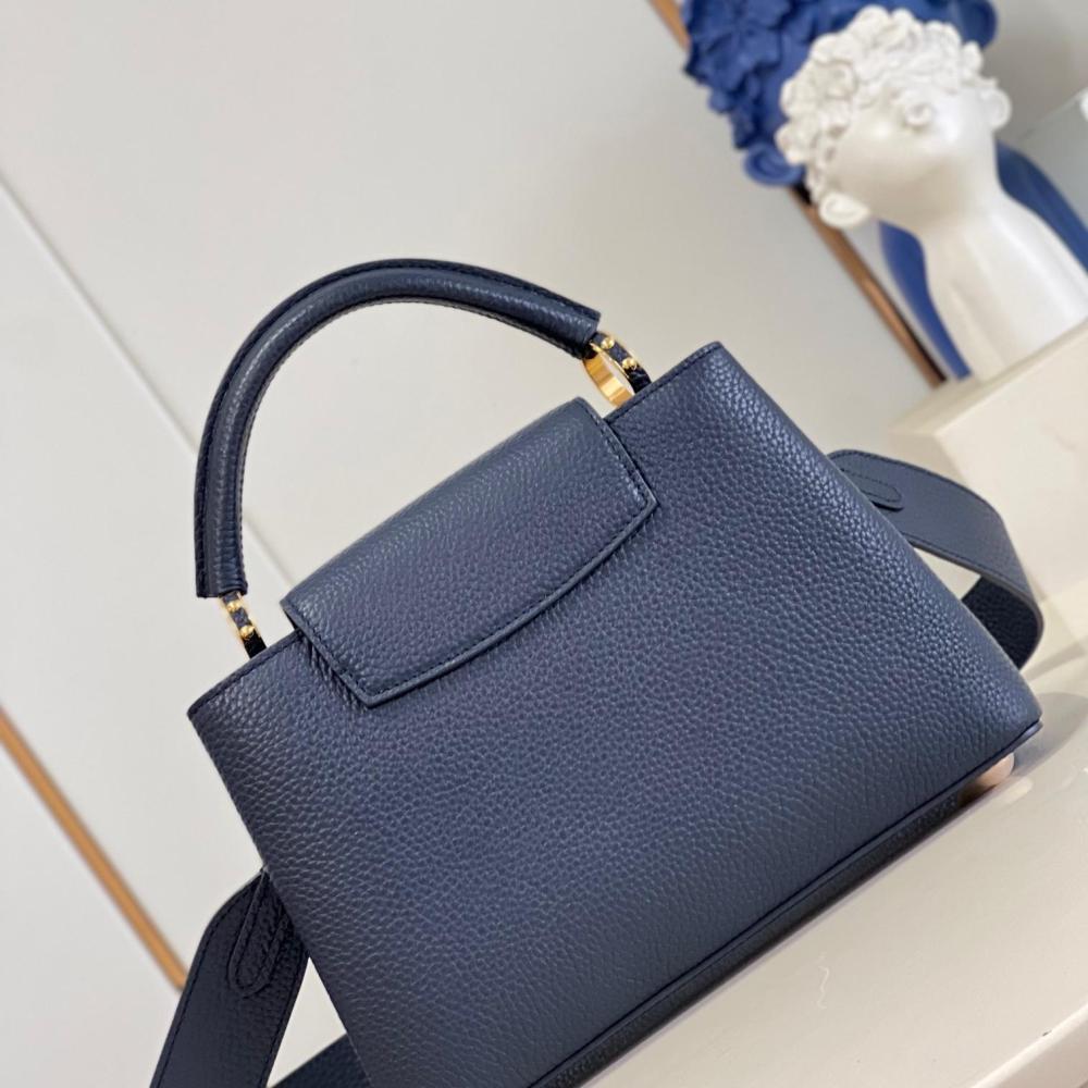 Capucines size 27x18x9