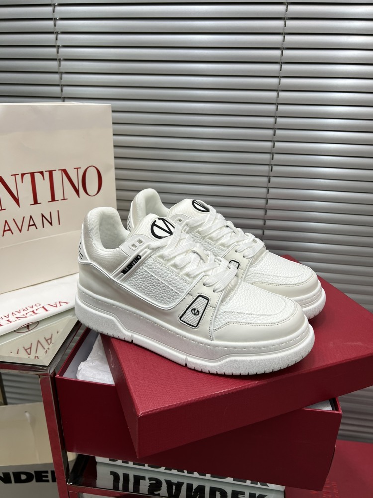 LV sneaker  华伦/lv联名运动