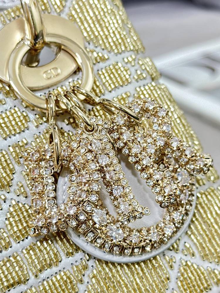 Dior Handmade bag Lady Dior Dior  size 17 x 15 x 7
