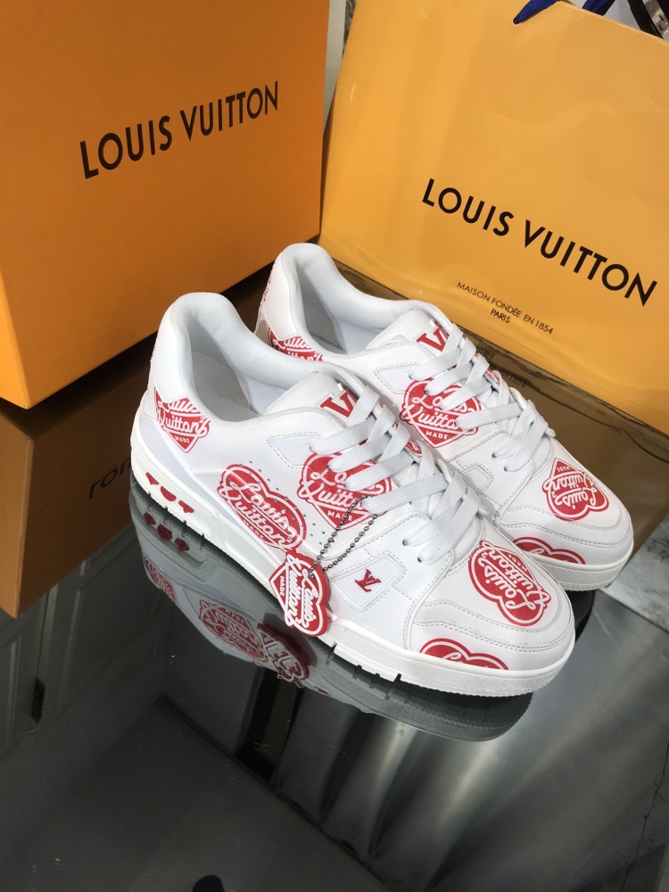 LV flats LV size  LV运动鞋