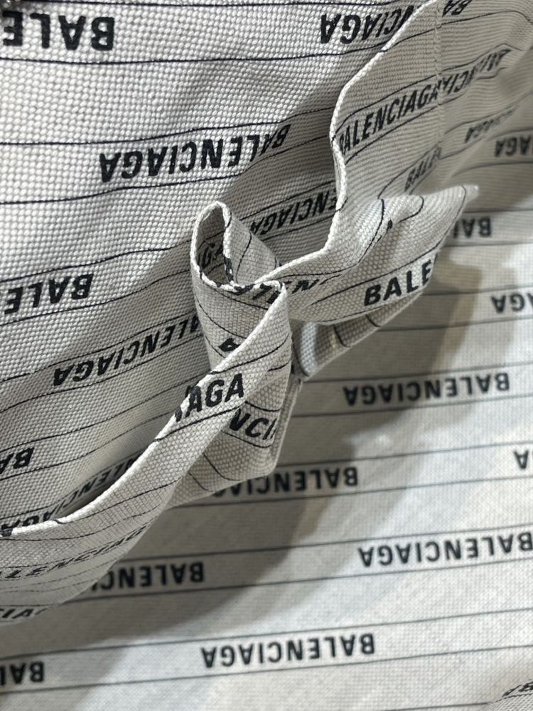 Gucci Gucci  size 39x24x14