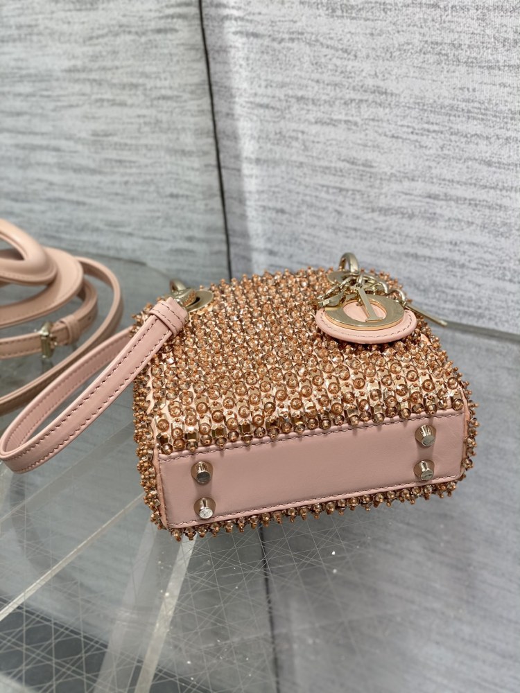 Dior Handmade bag size