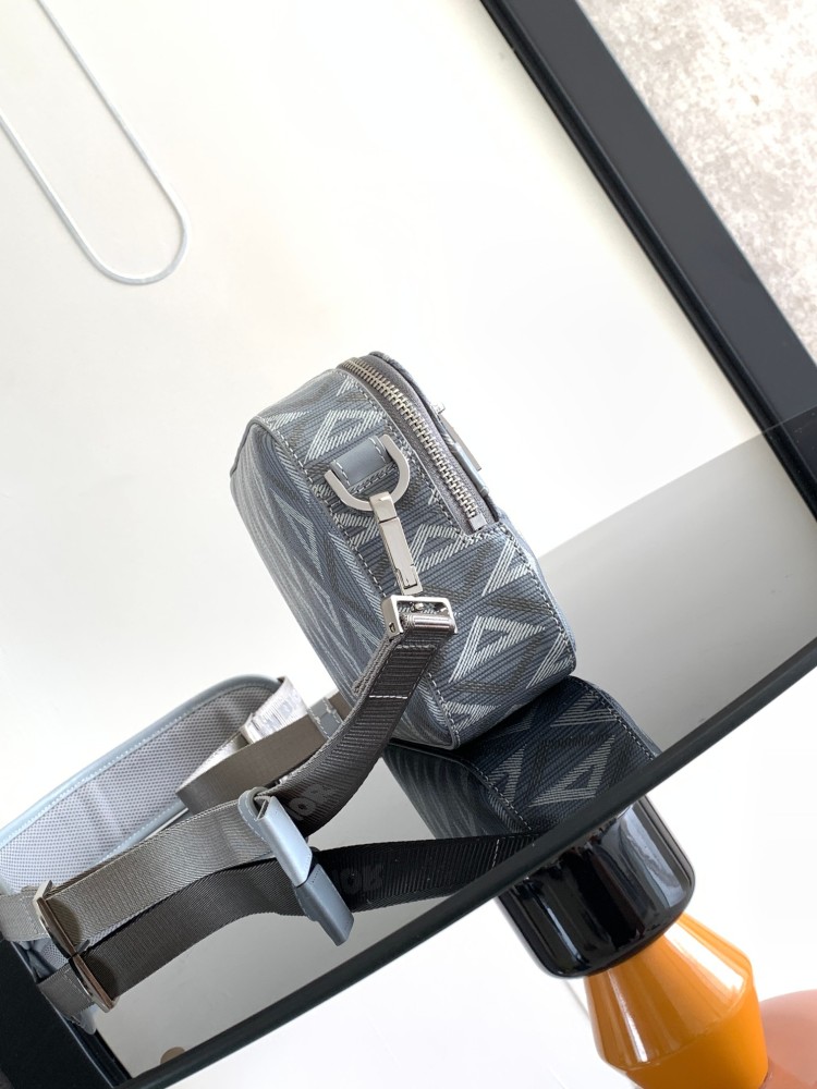 Dior man's CD Dimond Messenger Bags