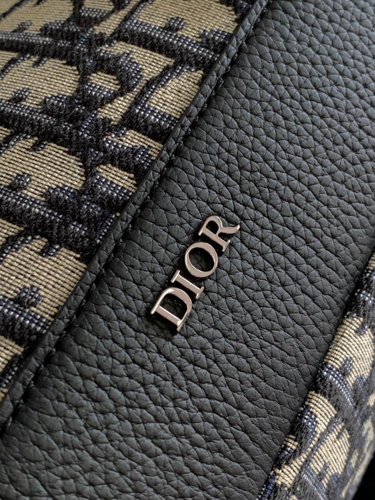 Dior manbag