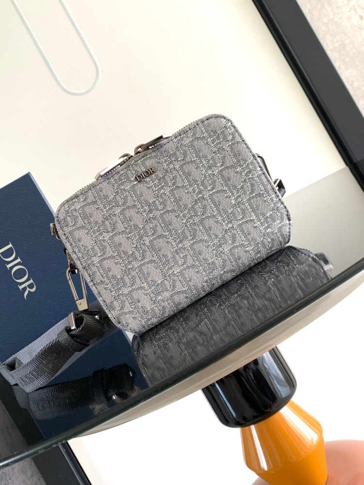 Dior man's Oblique Messenger Bags