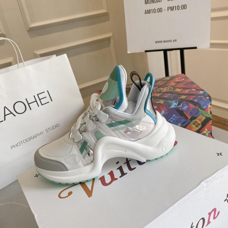 LV flats  LV运动鞋