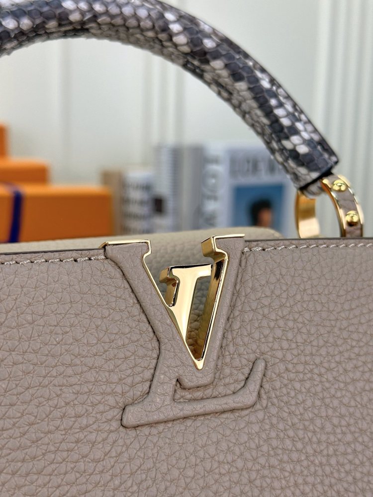 LV Capucines