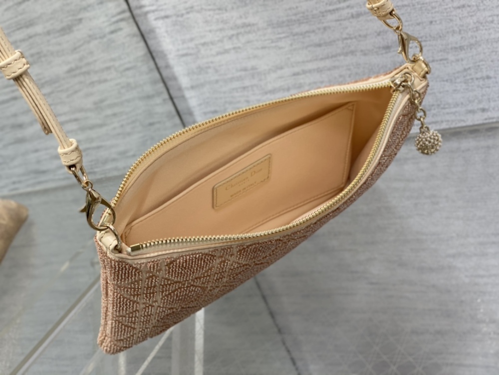 Dior Handmade bag size