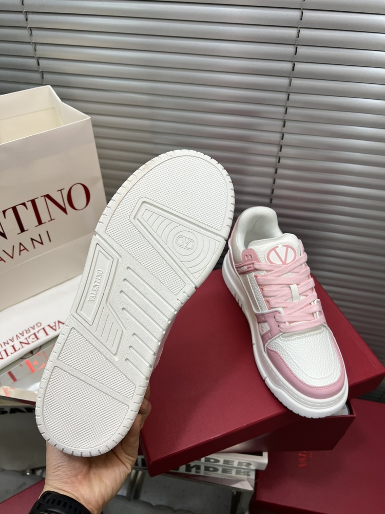 LV sneaker  华伦/lv联名运动