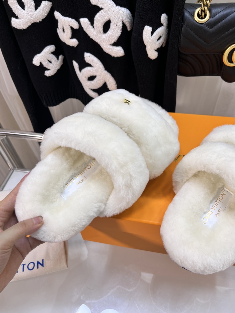 LV slippers LV  lv毛拖