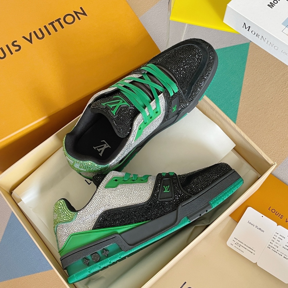 LV flats LV size  LV运动鞋