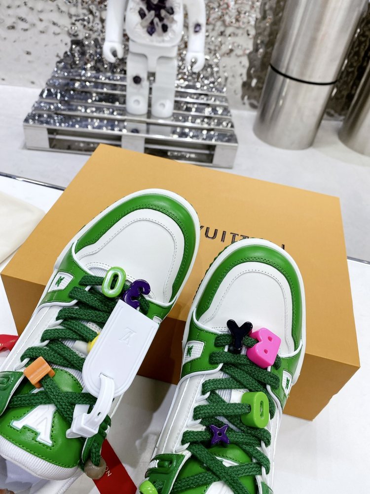 LV flats LV  lv胖trainer