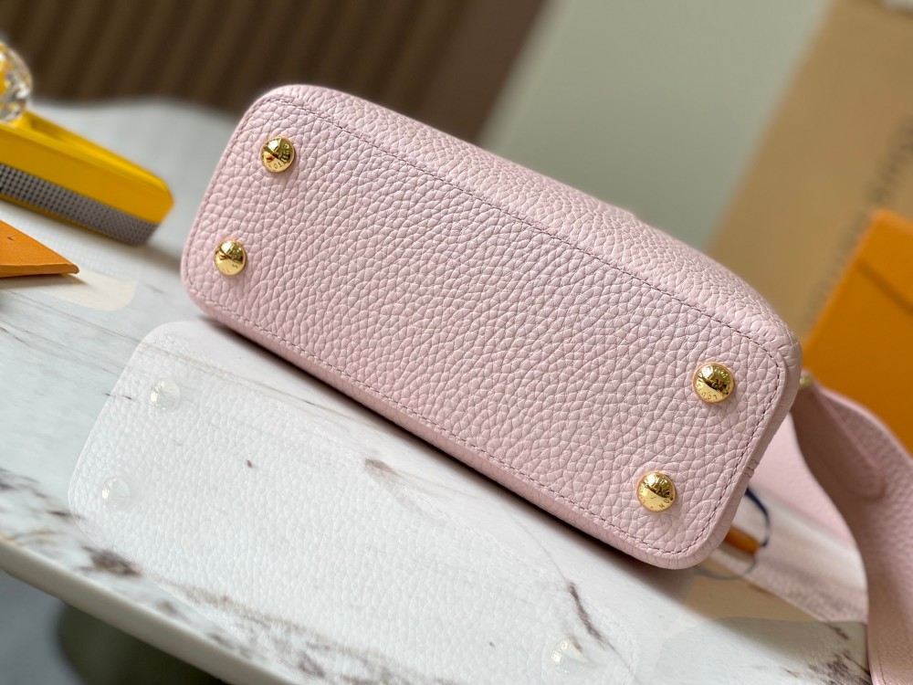 LV Capucines
