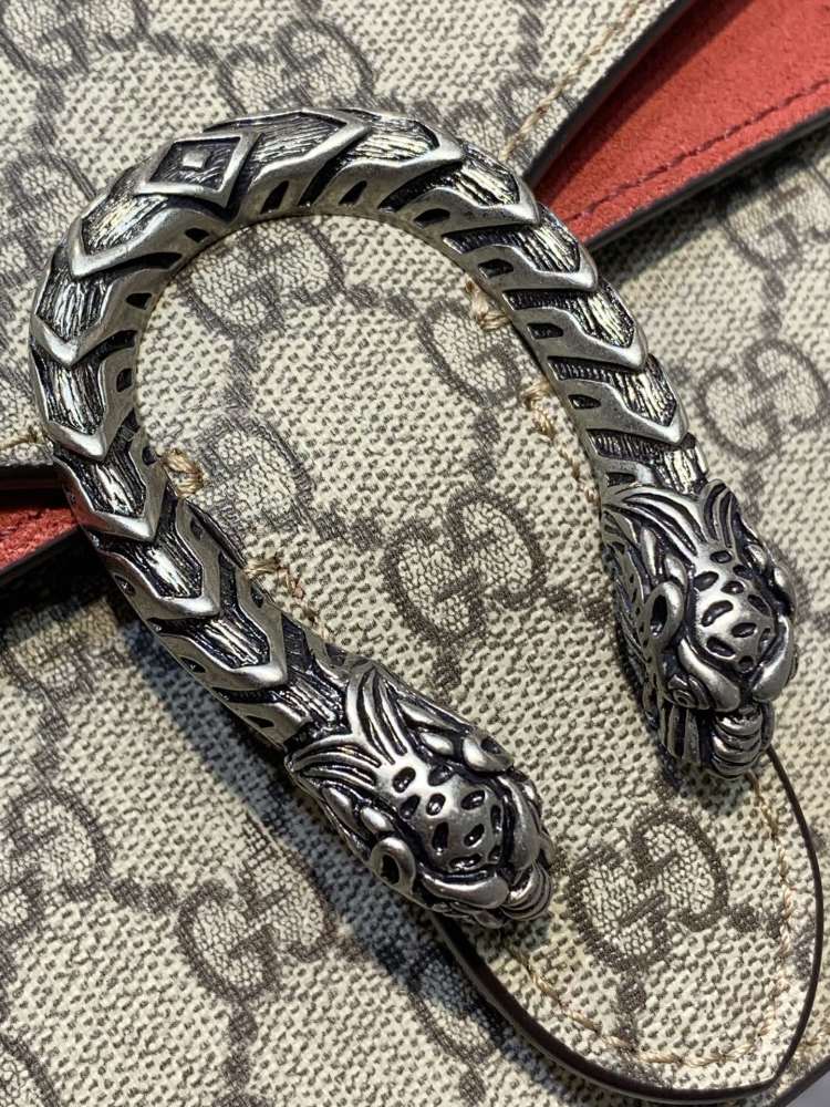 Gucci Alessandro  size 20*15.5*5