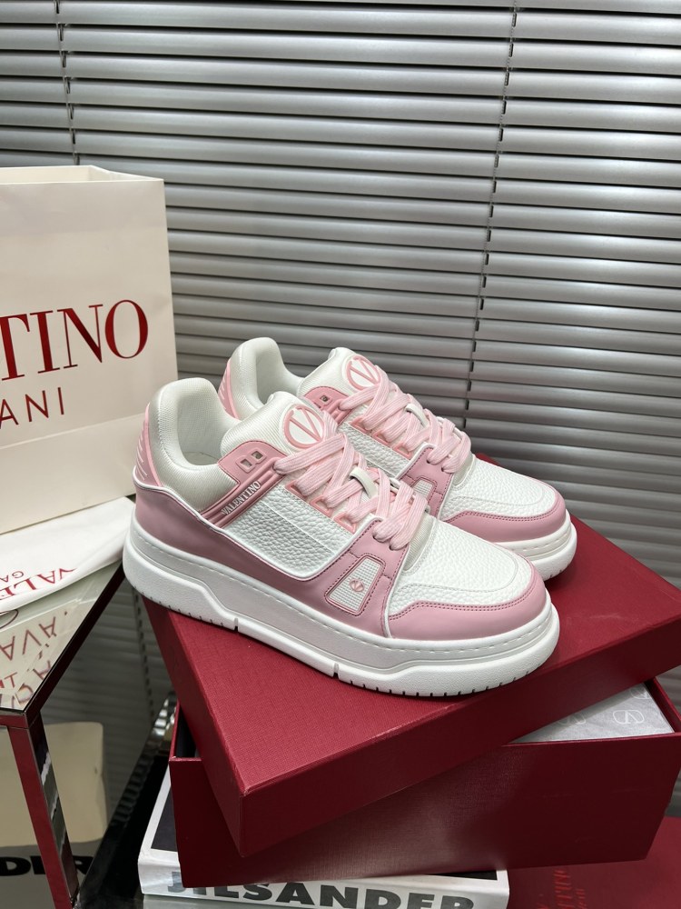 LV sneaker  华伦/lv联名运动
