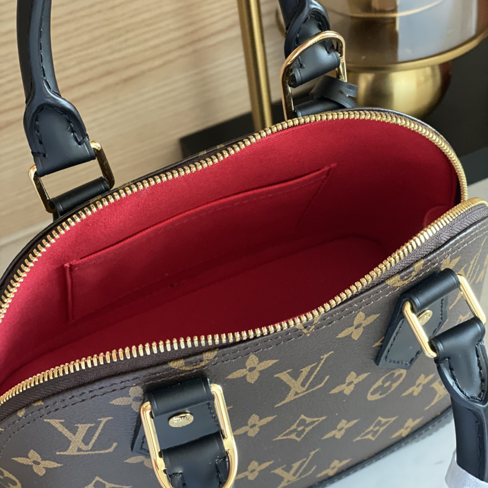 LV Alma BB M53152