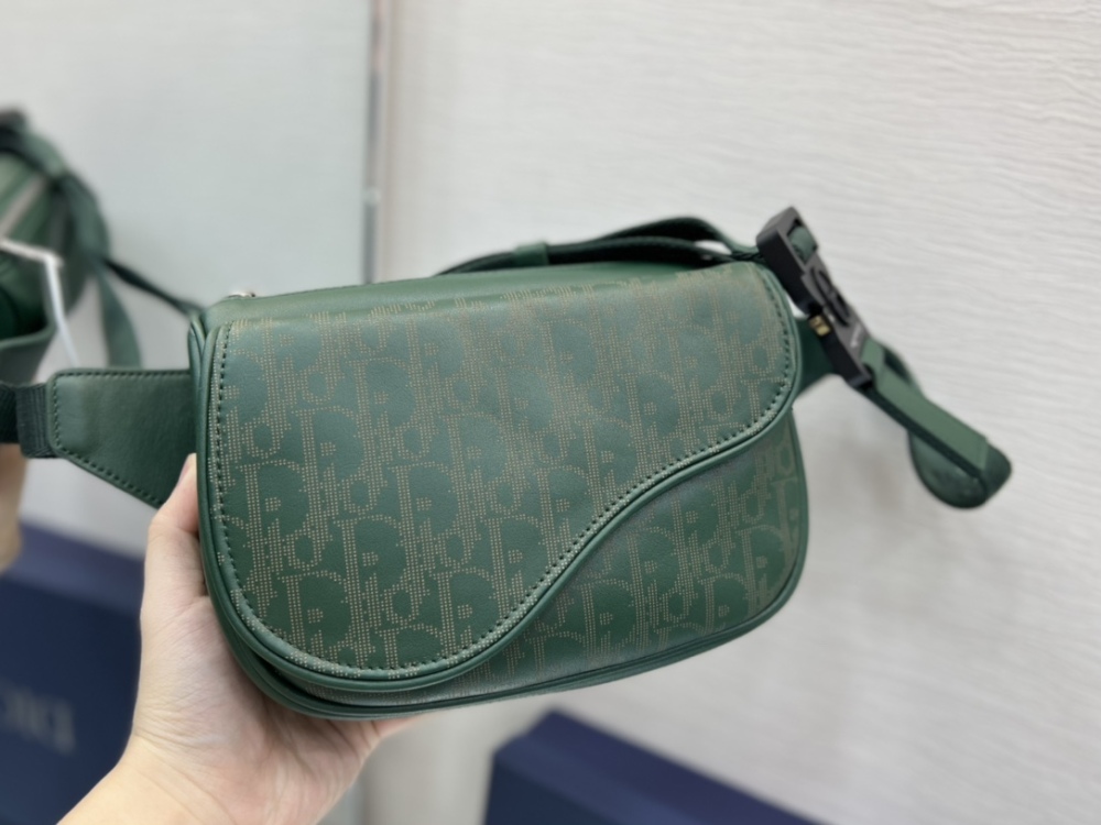 Dior man's green Oblique saddle bag