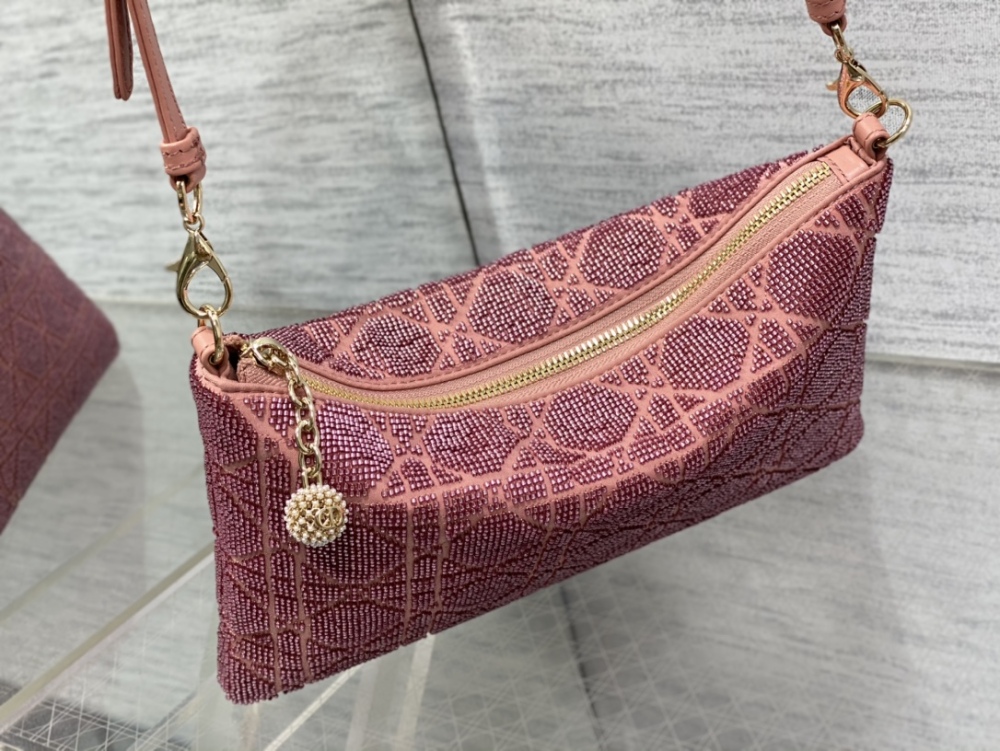 Dior Handmade bag size
