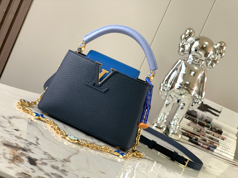 LV Capucines Mini M20845 Navy blue