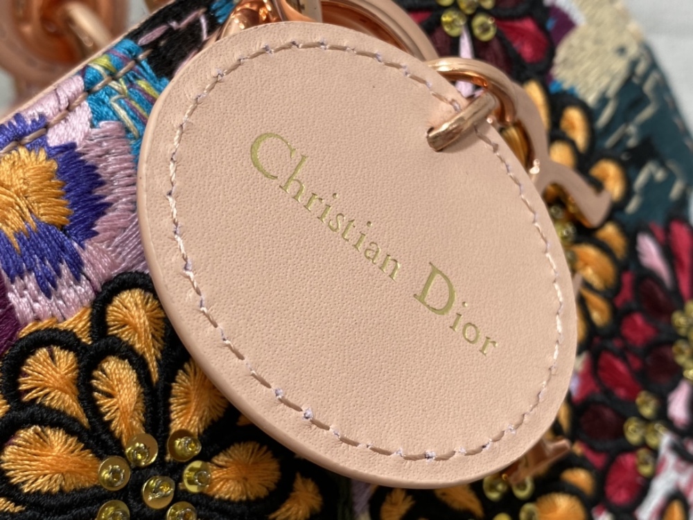 Dior Handmade bag size