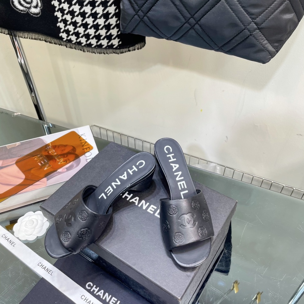 chanel slippers