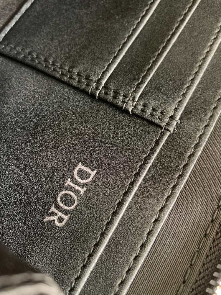 Dior manbag