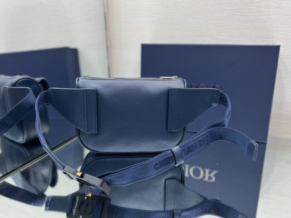 Dior manbag