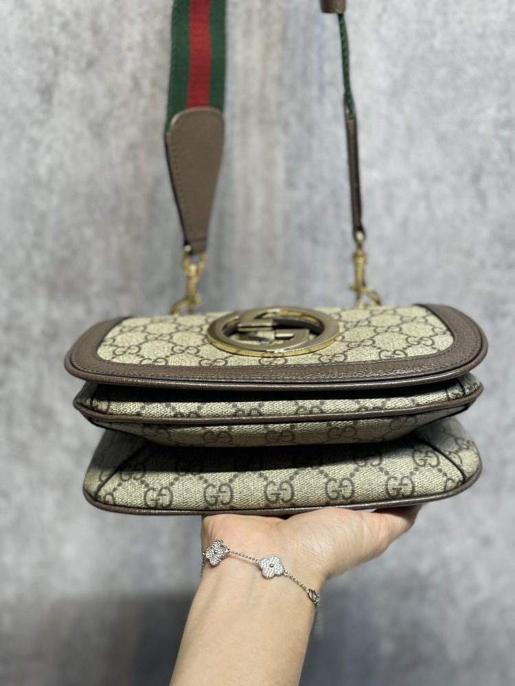 Gucci GG Blondie  size 22*5.5*13