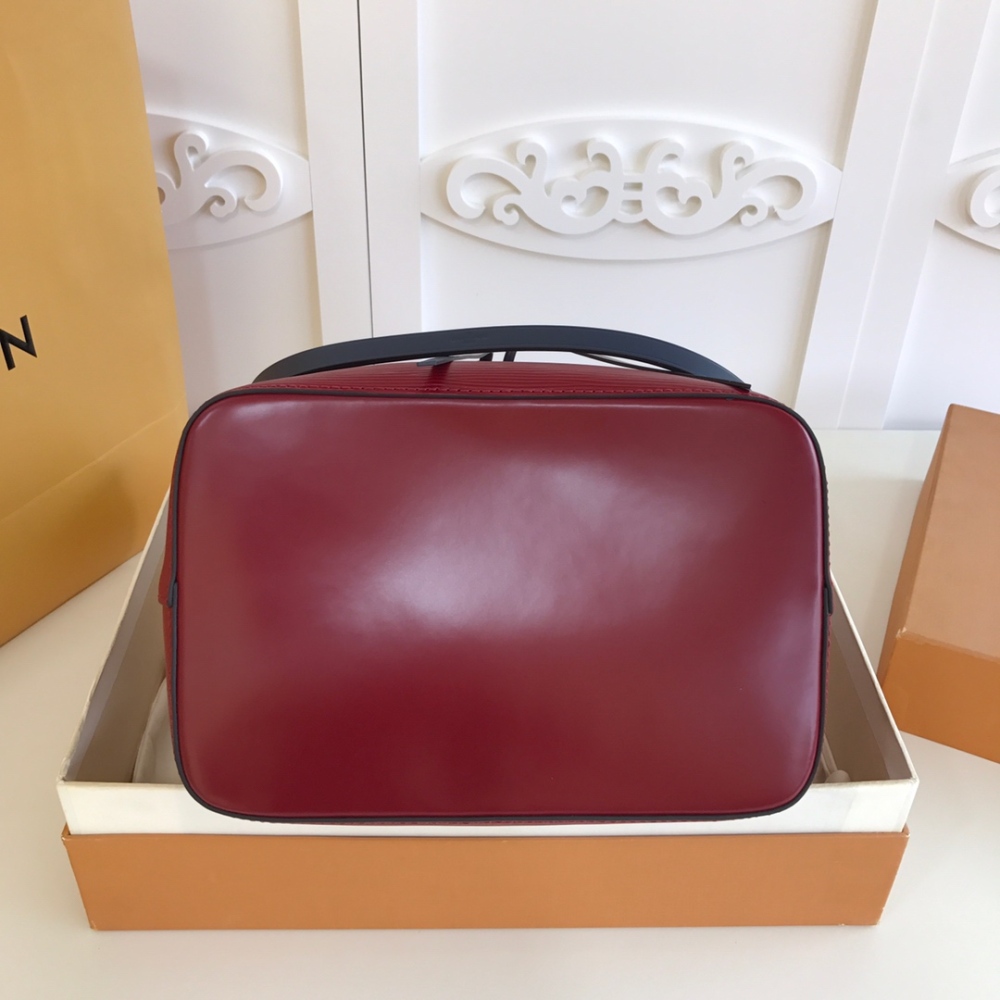 LV cm  size 26.0 x 26.0 x 17.5