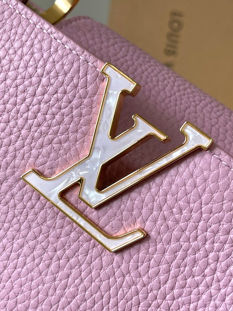 LV Capucines
