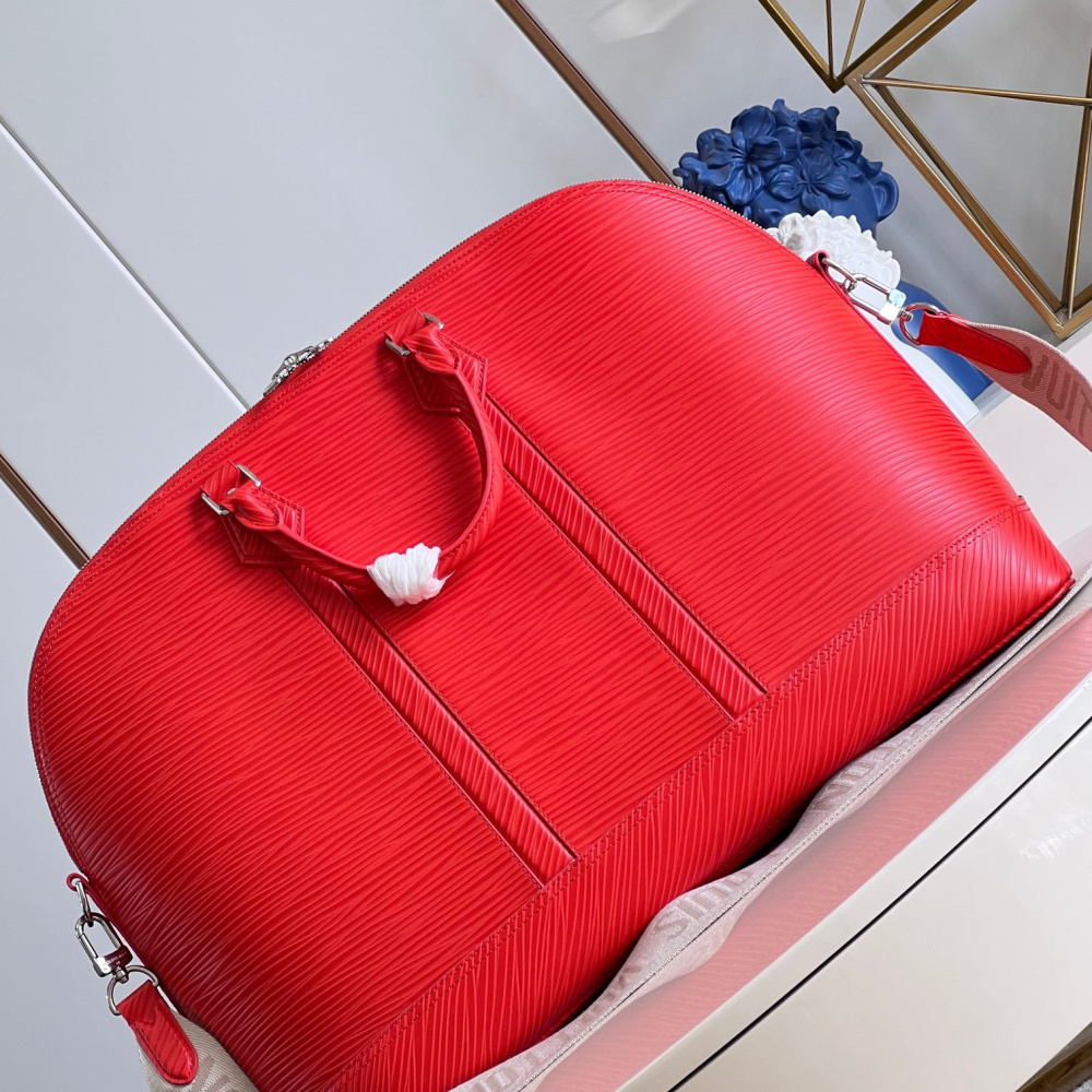 LV Alma GM M23102