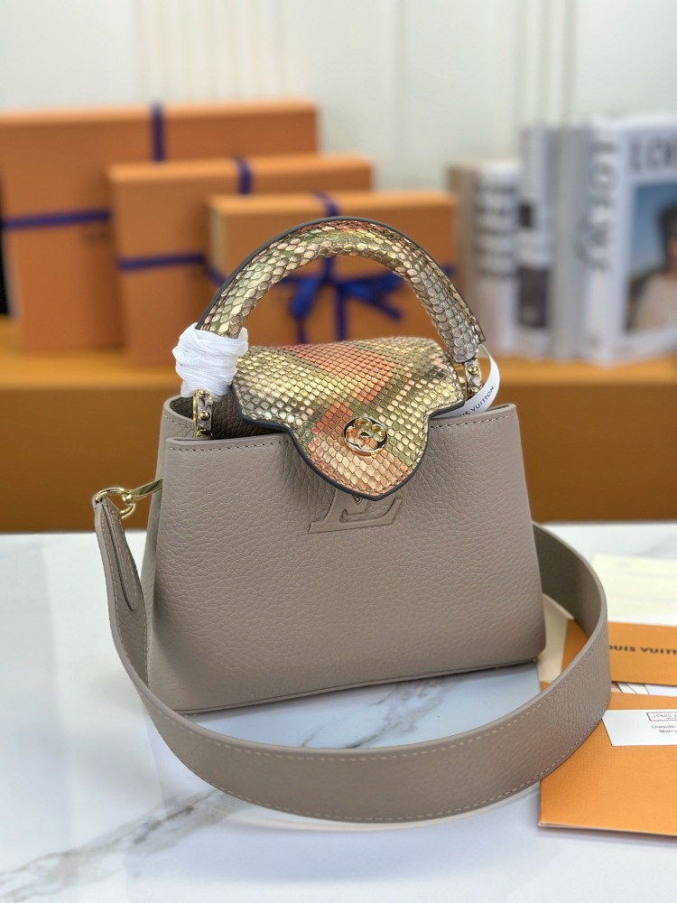 LV Capucines