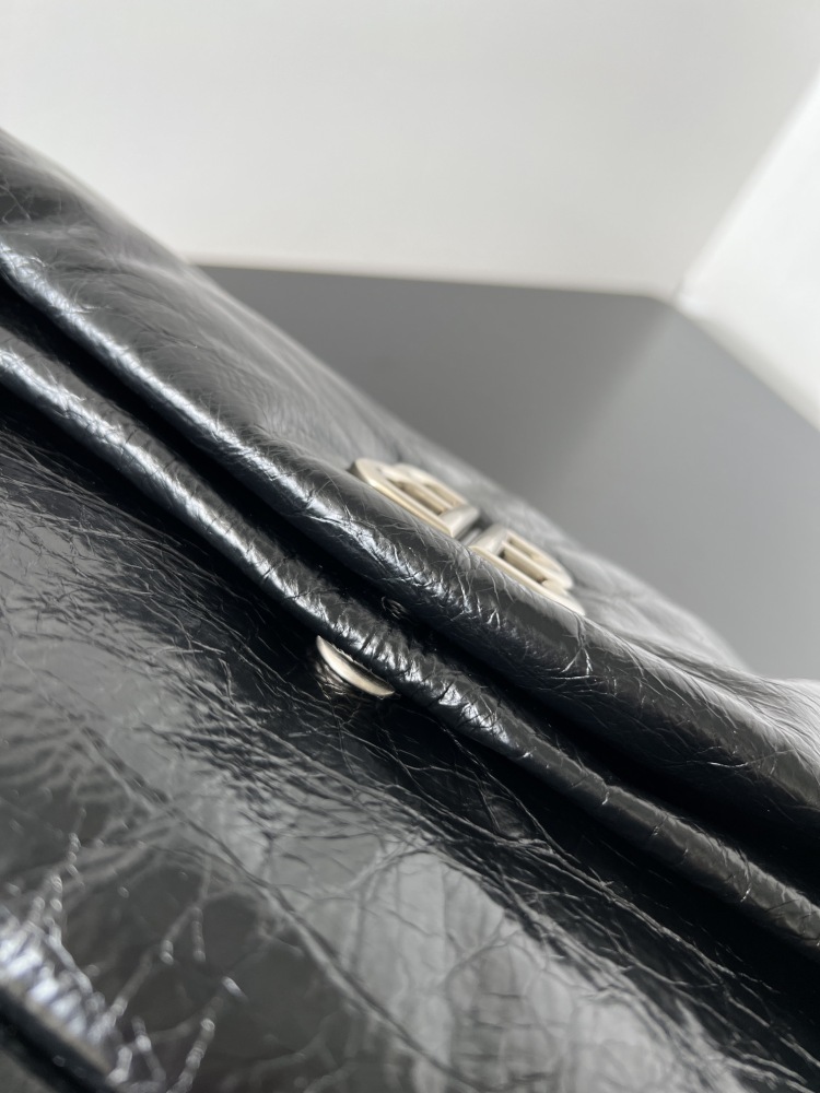 Balenciaga logo