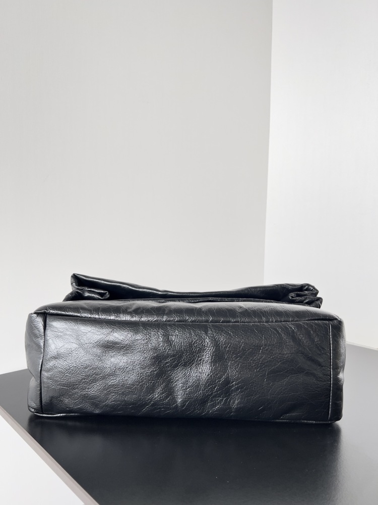 Balenciaga logo