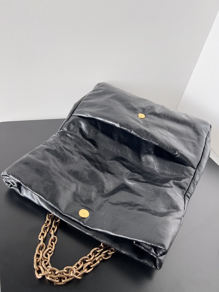 Balenciaga logo