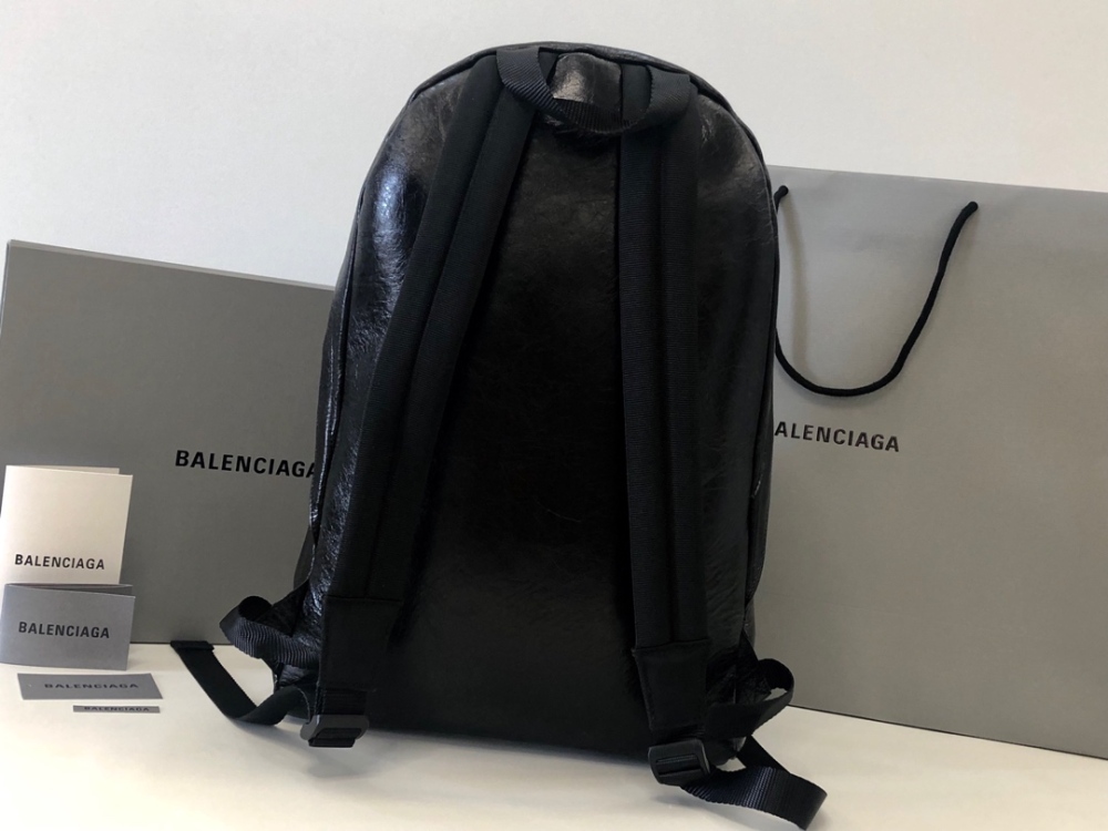 Balenciaga  size 32*13*46