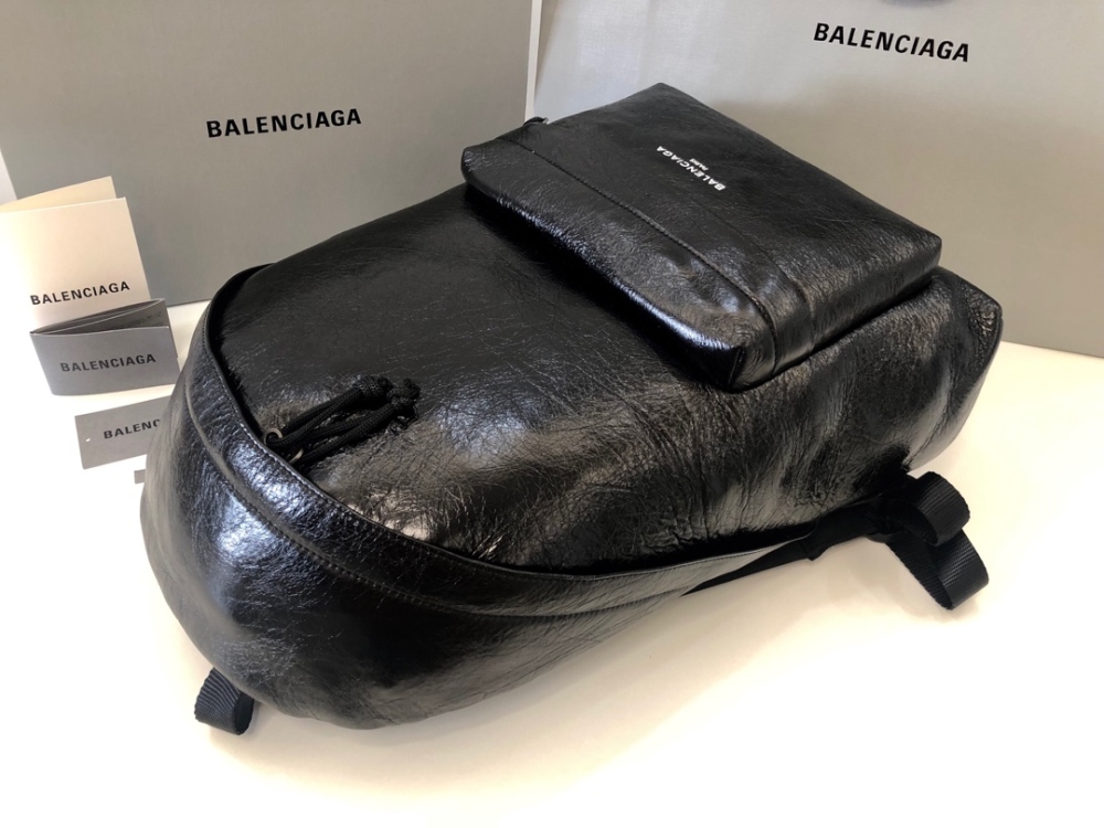 Balenciaga  size 32*13*46