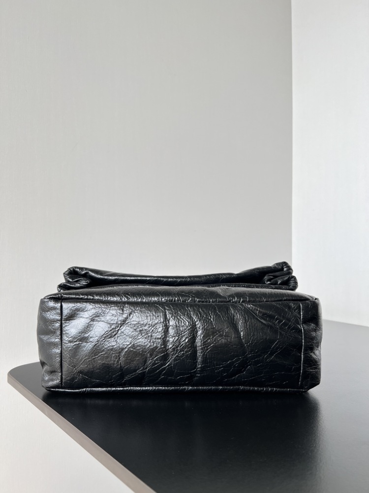 Balenciaga logo